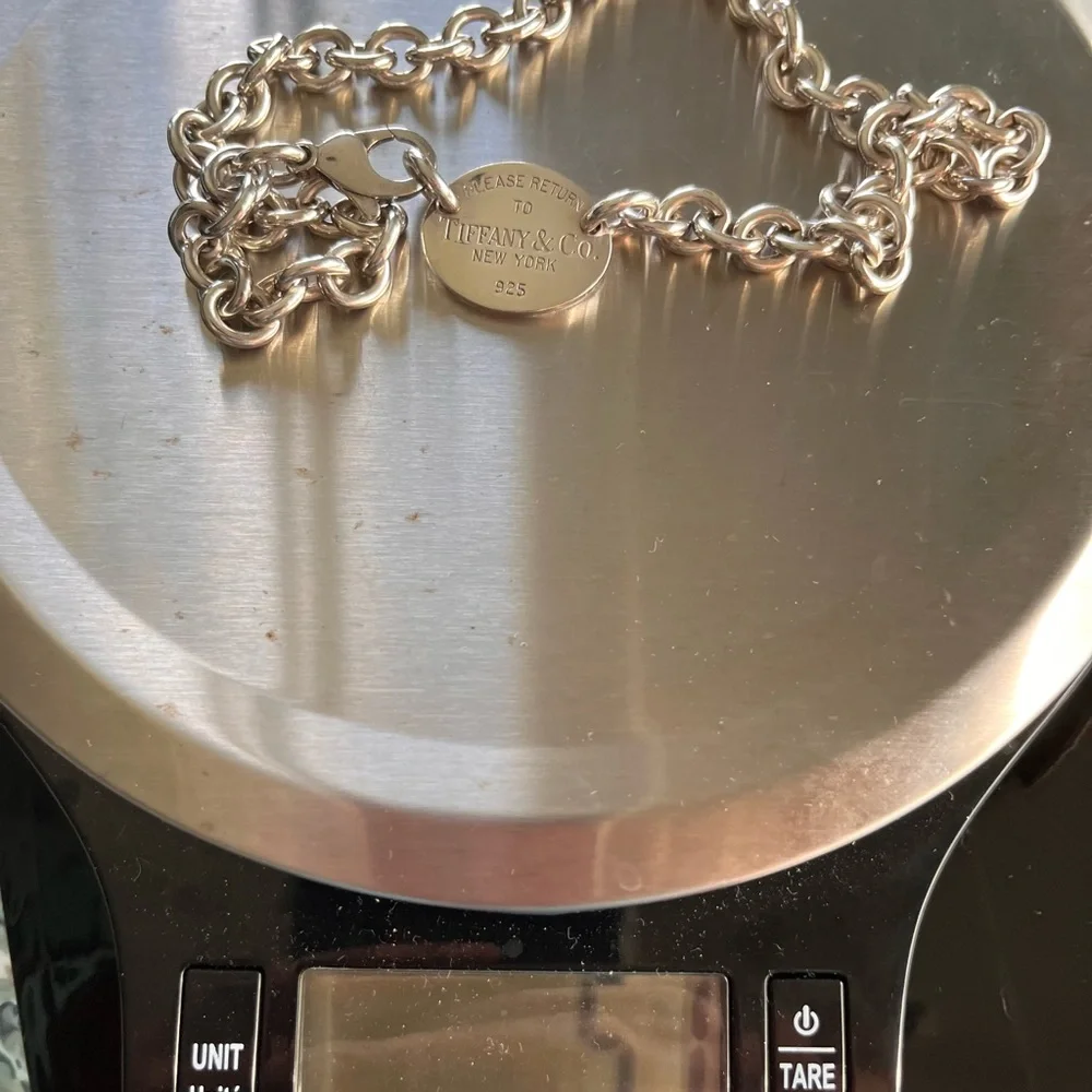 Return to Tiffany Oval Tag Necklace - Picture 5 of 5